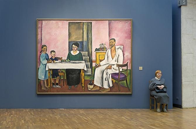 Andy Freeberg, Pyotr Konchalovsky's Family Portrait, State Tretyakov Gallery, 2008