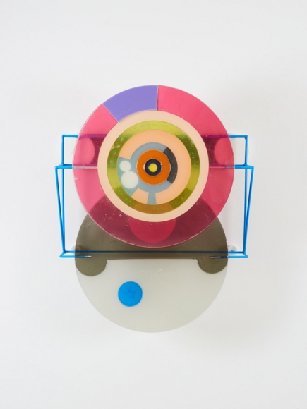 Lens Lock Sconce 3, 2016, resin, pigment, steel, spray paint