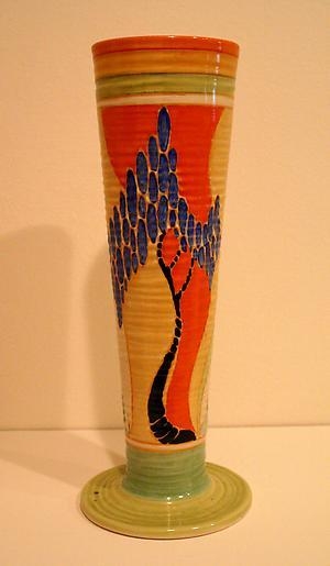 English Pottery From The 1920s And 1930s Clarice Cliff