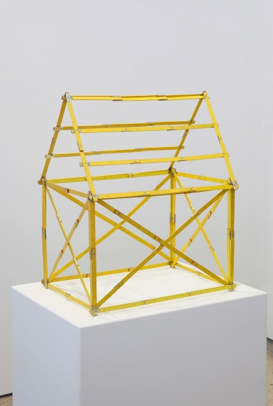 Hans-Peter Feldmann, Rulerhouse (Zollstockhaus)