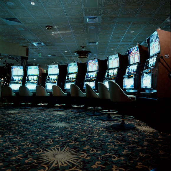 Jane and Louise Wilson, High Roller Slots, Desert Inn: Las Vegas Graveyard Time, 1999
