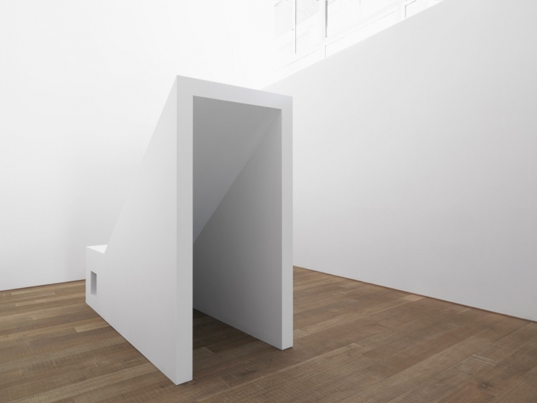 Jacob Kassay, Untitled, 2015