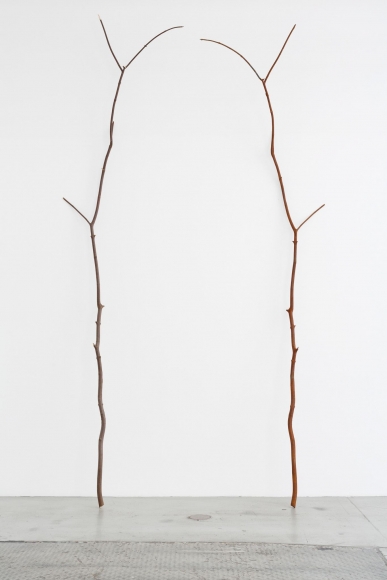 Alicja Kwade, Unbestimmter Tausch (indefinite exchange), 2014