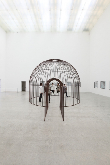 Jeppe Hein, Installation view: 360°, 21st Century Museum of Contemporary Art, 2011