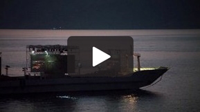 Doug Aitken, Black Mirror performance, 2011