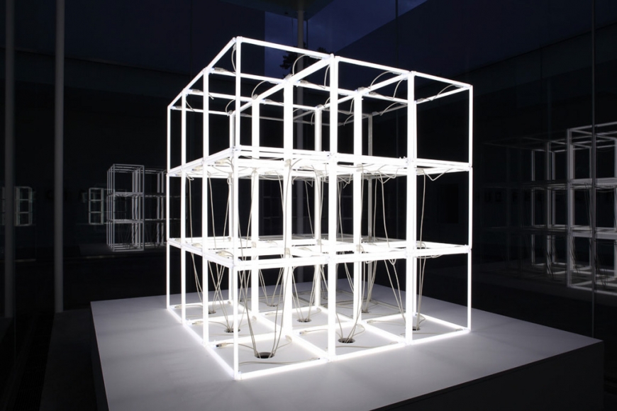 Jeppe Hein, Installation view: 360°, 21st Century Museum of Contemporary Art, 2011