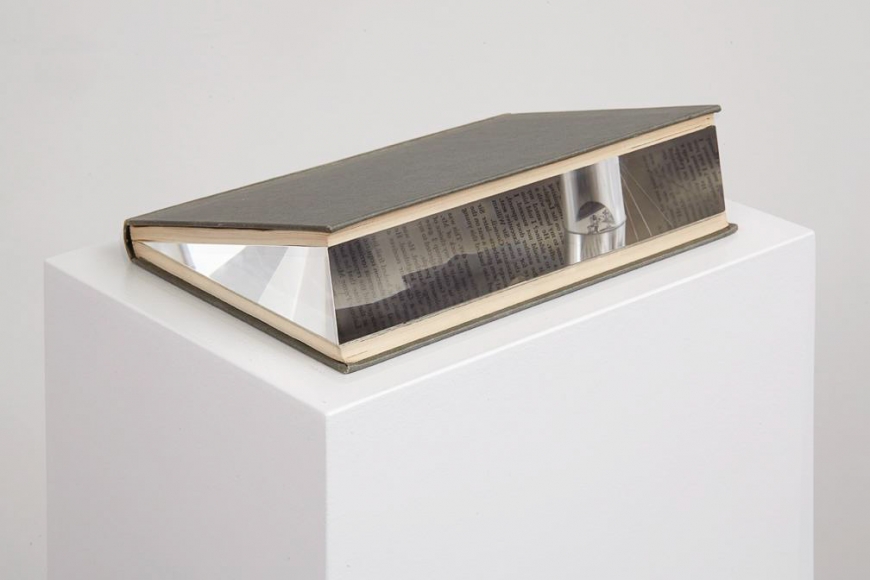 Jacob Kassay, Untitled, 2014