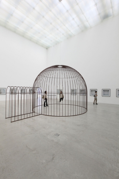 Jeppe Hein, Installation view: 360°, 21st Century Museum of Contemporary Art, 2011