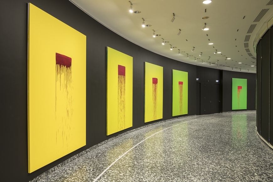 Installation view, Pat Steir: Color Wheel, the Hirshhorn Museum and Sculpture Garden, 2018–19