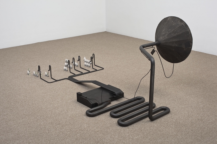 Mark Manders, Finished Sentence (August 2010), 2010