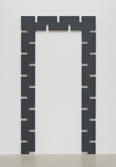 Rosha Yaghmai, Gates (graphite)