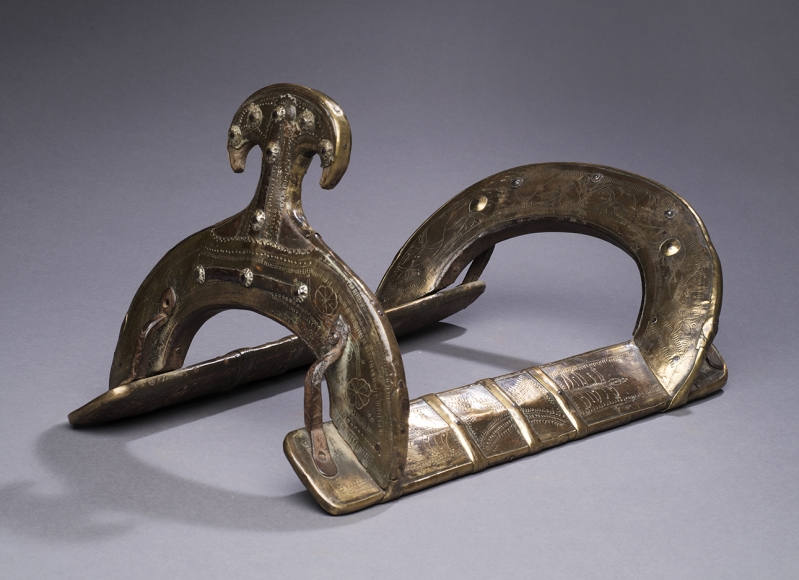 Saddle