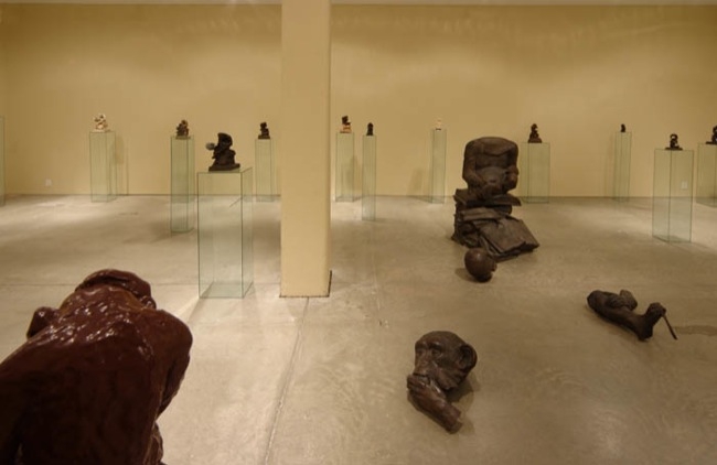 Shape of the Ape, Andrew Kreps Gallery, New York, November 30, 2006 - February 2, 2007 