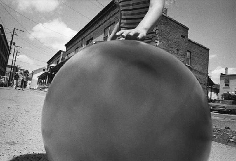  Untitled, WIlkes-Barre, 1975&nbsp;, 	16 x 20 inch vintage gelatin silver print