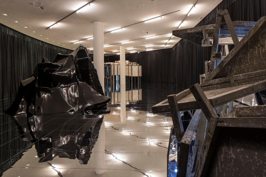 Lee Bul