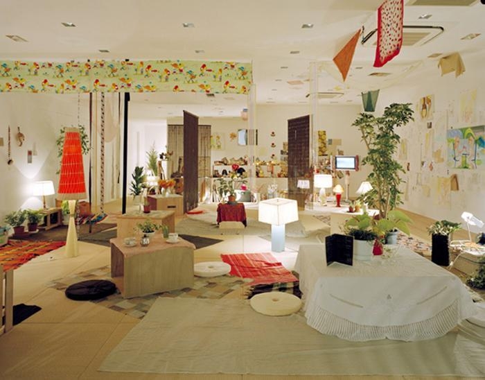 Installation view of SUN at Kaikai Kiki Gallery, 2008