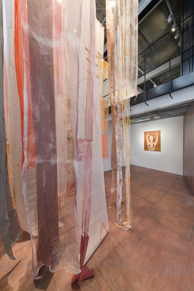 Cecilia Vicuña: Quipu Girok (Knot Record), Installation view, Seoul