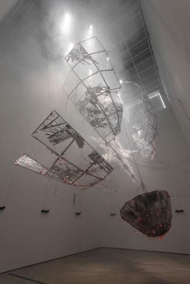 Aubade III, 2014. Commissioned by National Museum of Modern and Contemporary Art, Korea. Sponsored by Hyundai Motor Company., © Lee Bul. Photo: Jeon Byung-cheol. Courtesy: National Museum of Modern and Contemporary Art, Koreal.