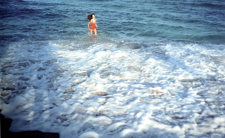 JUERGEN TELLER Stephanie in Sea, 2000