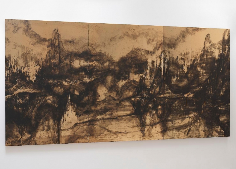 TERESITA FERNÁNDEZ Golden (Panorama), 2013