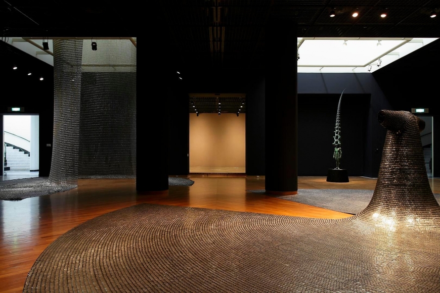 Do Ho Suh: In Between
