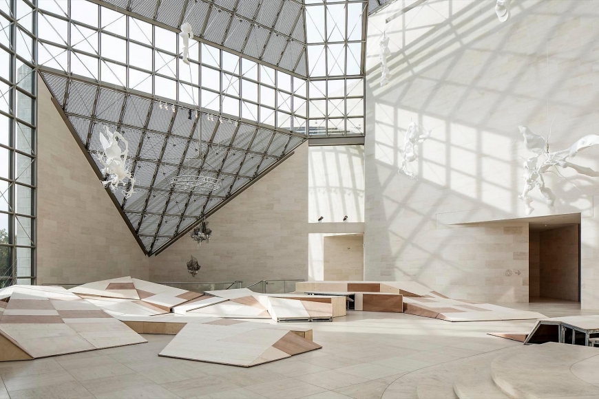 Lee Bul