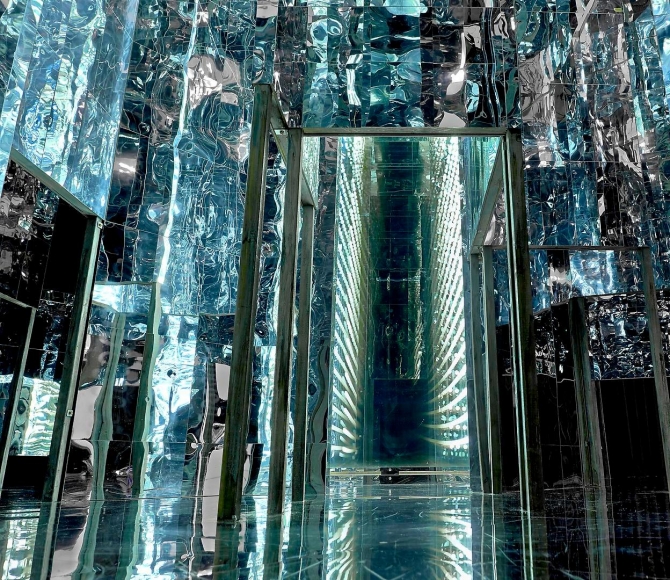 LEE BUL