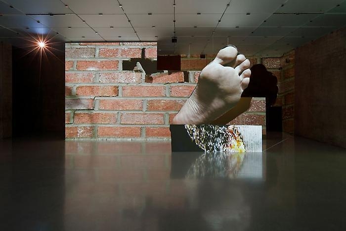 Tony Oursler: LOCK 2,4,6