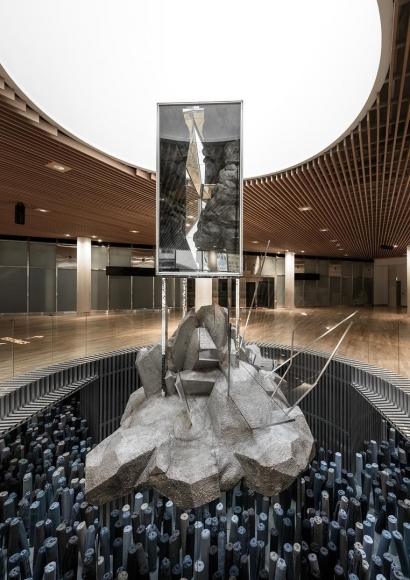 LEE BUL