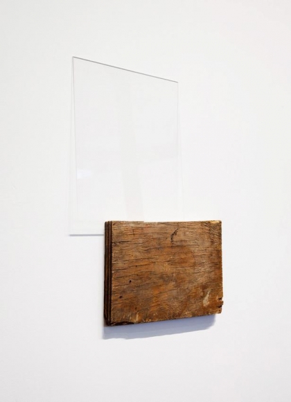Fernanda Gomes, Untitled