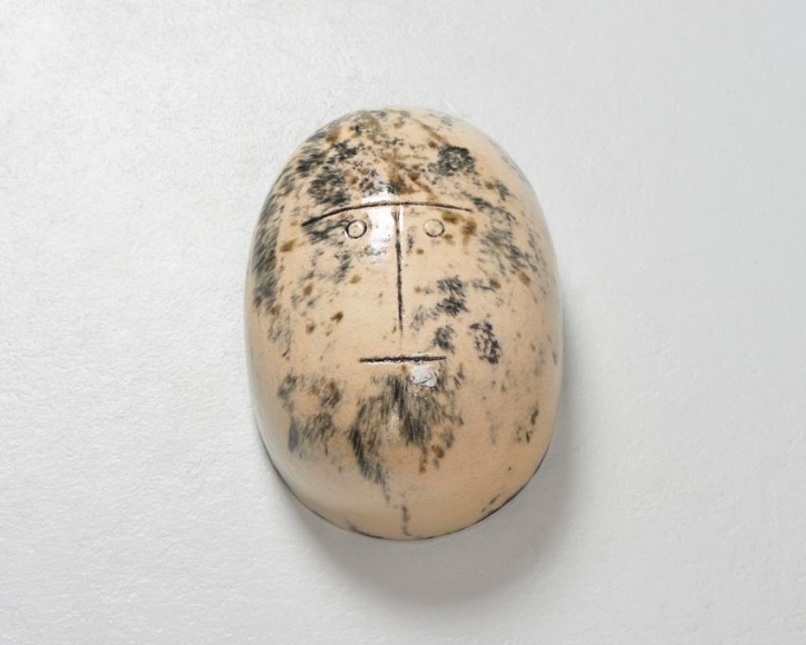 Thomas Schütte Eierkopf, halb