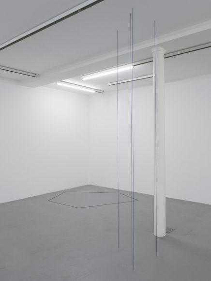 Fred Sandback – installation view 3