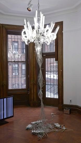 Untitled (Chandelier 18), 2014, Fluorescent lights, LED, electric wires, aluminum, ballast, inverter 