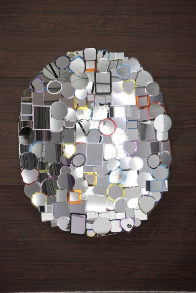fragmented mirror by yuishi higashionna