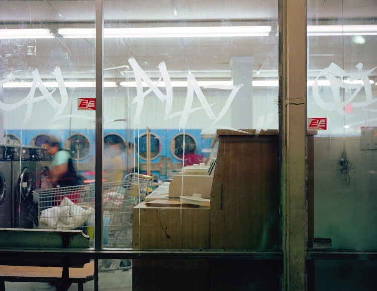Christina Fernandez Lavanderia #11, 2003