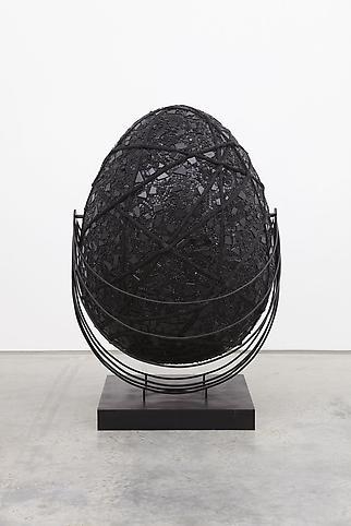 The Beginning of the World 1929-2009, 2009, Foam, steel, latex, rope, plastic and glass beads