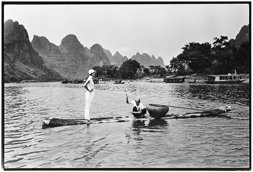 Arthur Elgort, Linda Evangelista, China, VOGUE, 1993