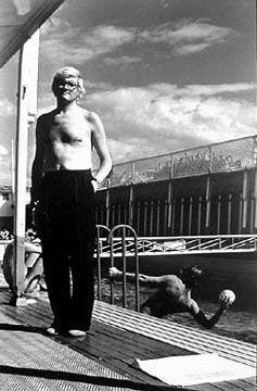Helmut Newton David Hockney, Piscine Royale, Paris, 1975