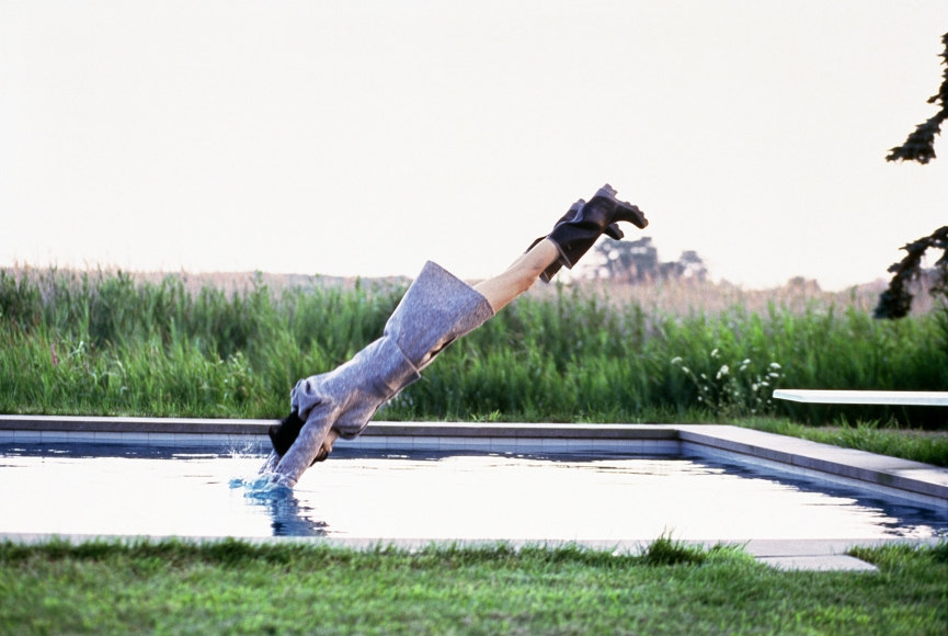 Arthur Elgort, Stella Diving, Watermill, Long Island, New York, VOGUE, 1995
