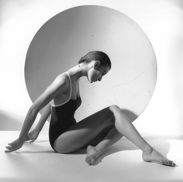 Horst, Advertisement for Chanel Perfume, New York, 1987