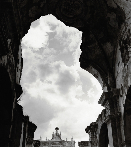 Louise Dahl-Wolfe, Guatemala Recollection Cathedral, Antigua, 1952