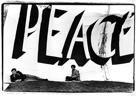 Amalie R. Rothschild, Peace/Anti-War Rally, Central Park, 1968