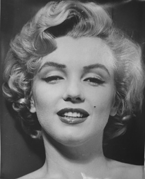 - Marilyn - Exhibitions - Staley-Wise Gallery