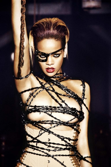 Ellen von Unwerth, Rihanna, Berlin, 2009
