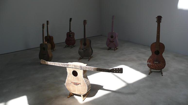 Bae Young-whan. The Way of Man, 2005. Abandoned wood and mixed media, Size variable. Courtesy of the artist & PKM Gallery.
