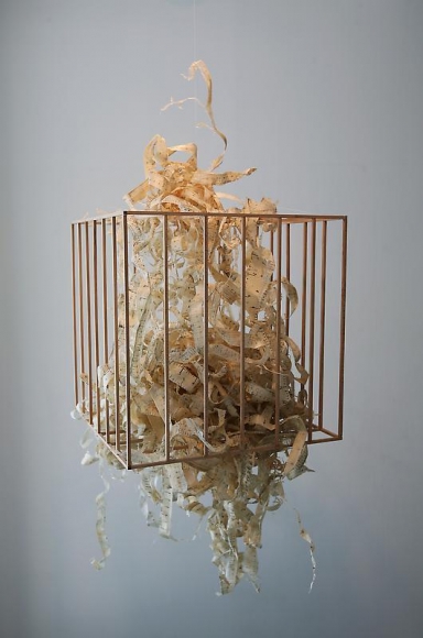 Bae Young-whan. Albatross, 2008. Drawing on wooden cage and wood shavings, Cage size: 45 x 45 x 45 cm. Courtesy of the artist & PKM Gallery.