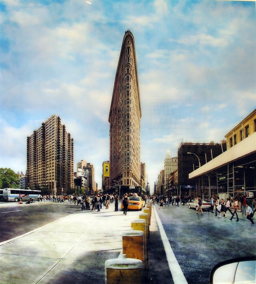 Sangbin IM. Flatrion, 2007. Lambda print-diasec, 140 x 127 cm. Courtesy of the artist & PKM Gallery.