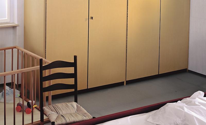 Thomas Demand, Kinderzimmer/Nursery, 2011. C-print/ diasec, 108 x 93 cm.