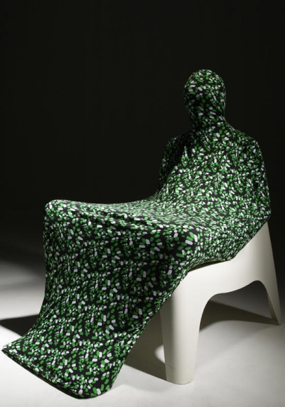 Luis Jacob. Mottled Form, 2007. Colour photograph, 145 x 101.6 cm. Courtesy of the artist & PKM Gallery.