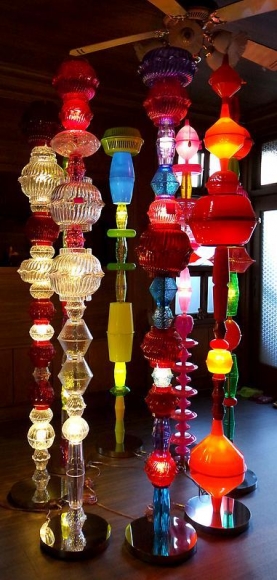 Choi Jeong Hwa. Alchemy, 2013-14. Plastic bowls, LED, Steel Frame, 2m(h). Courtesy of the artist and P K M Gallery.